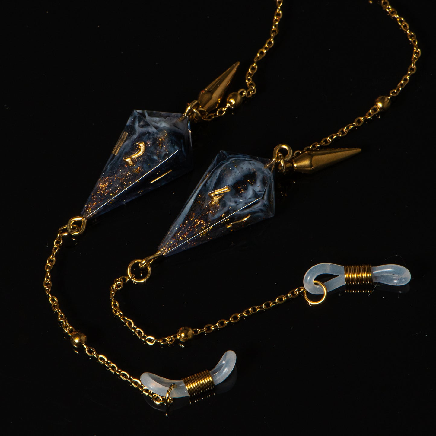 Expedition (Glass Chain) /Signature Concept: Artistic Design Service & Handmade Jewelry