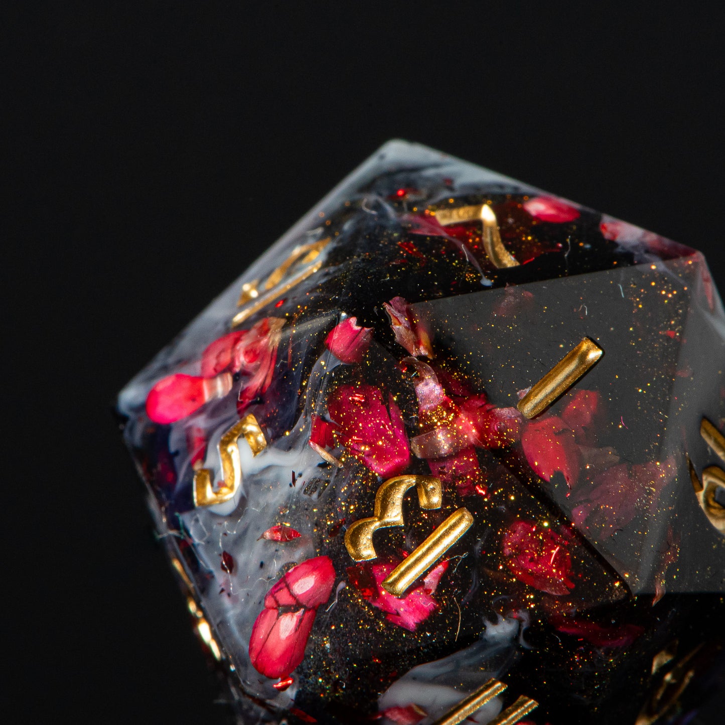 Expedition (d20 w/ real petals) / Signature Concept: Artistic Design Service & Handmade dice