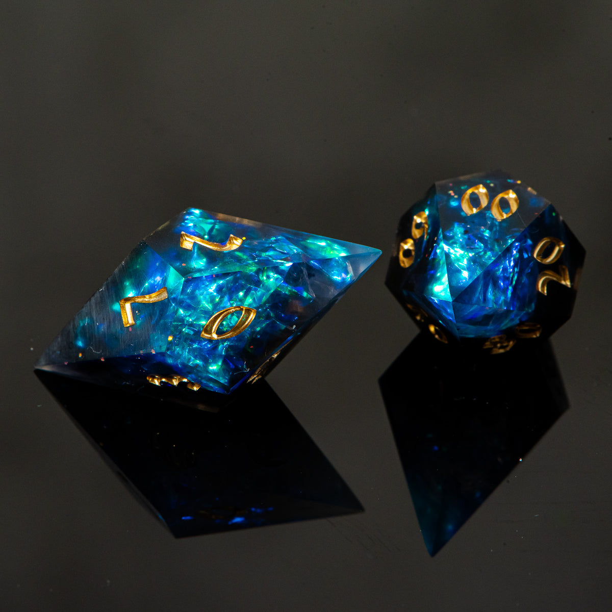 Ice Storm (matte)/ Signature Concept: Artistic Design Service & Handmade dice