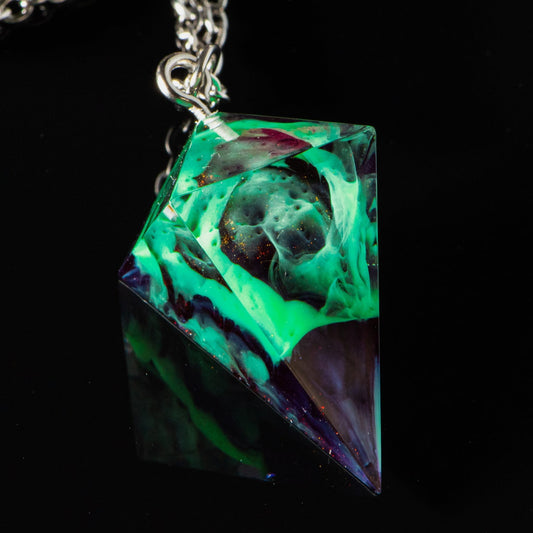 Northern Lights Necklace (UV reactive)
