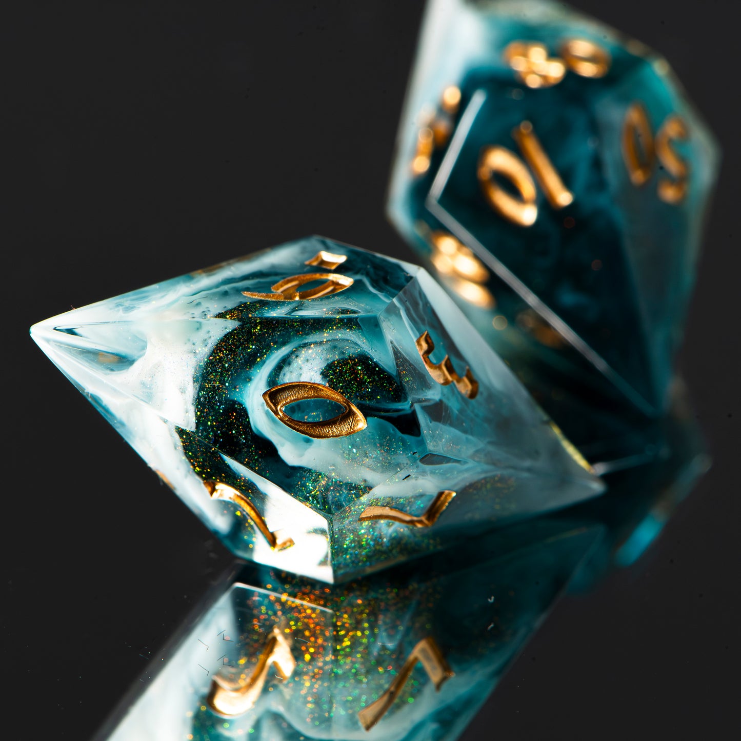 Shalinnis /Signature Concept: Artistic Design Service & Handmade DnD Dice