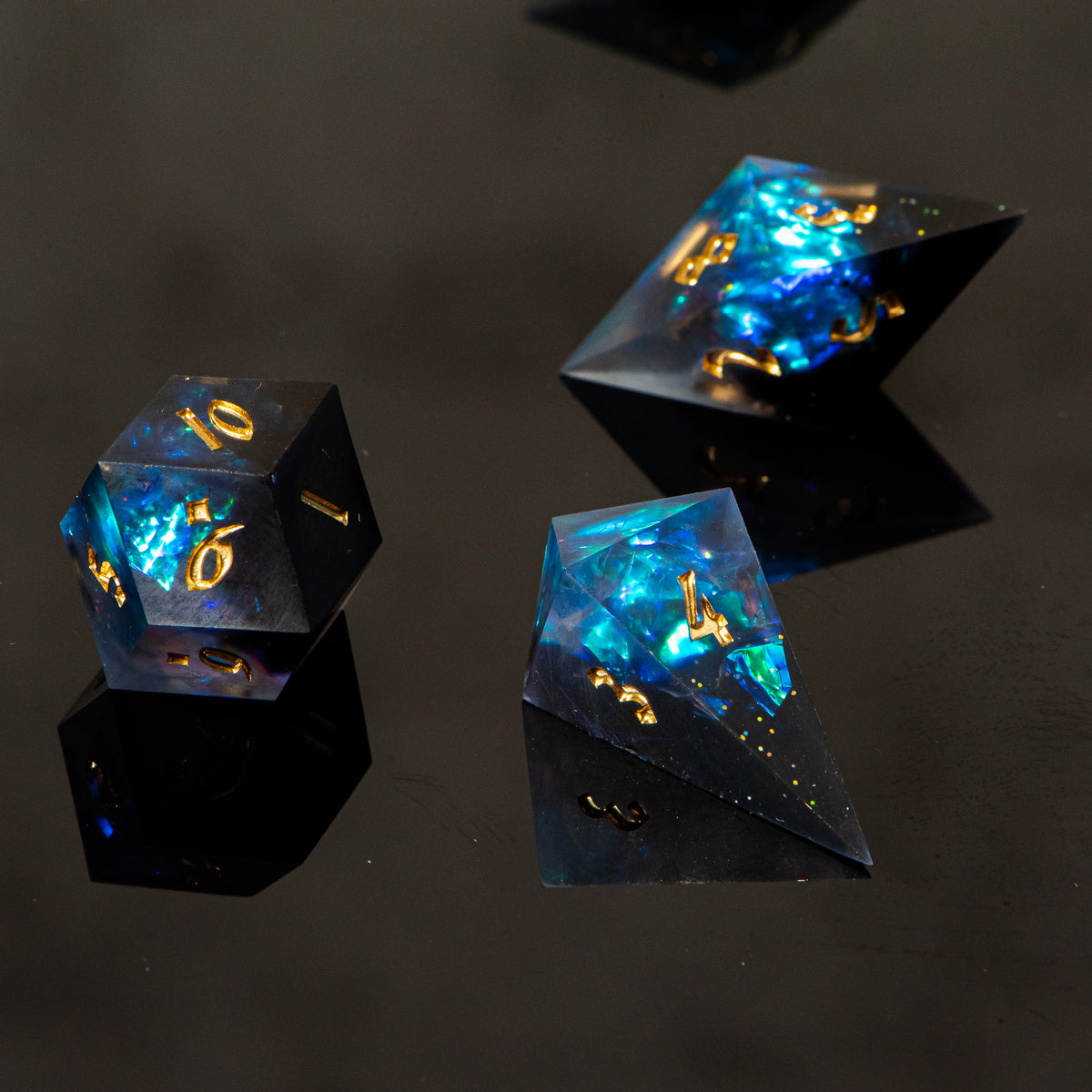 Ice Storm (matte)/ Signature Concept: Artistic Design Service & Handmade dice